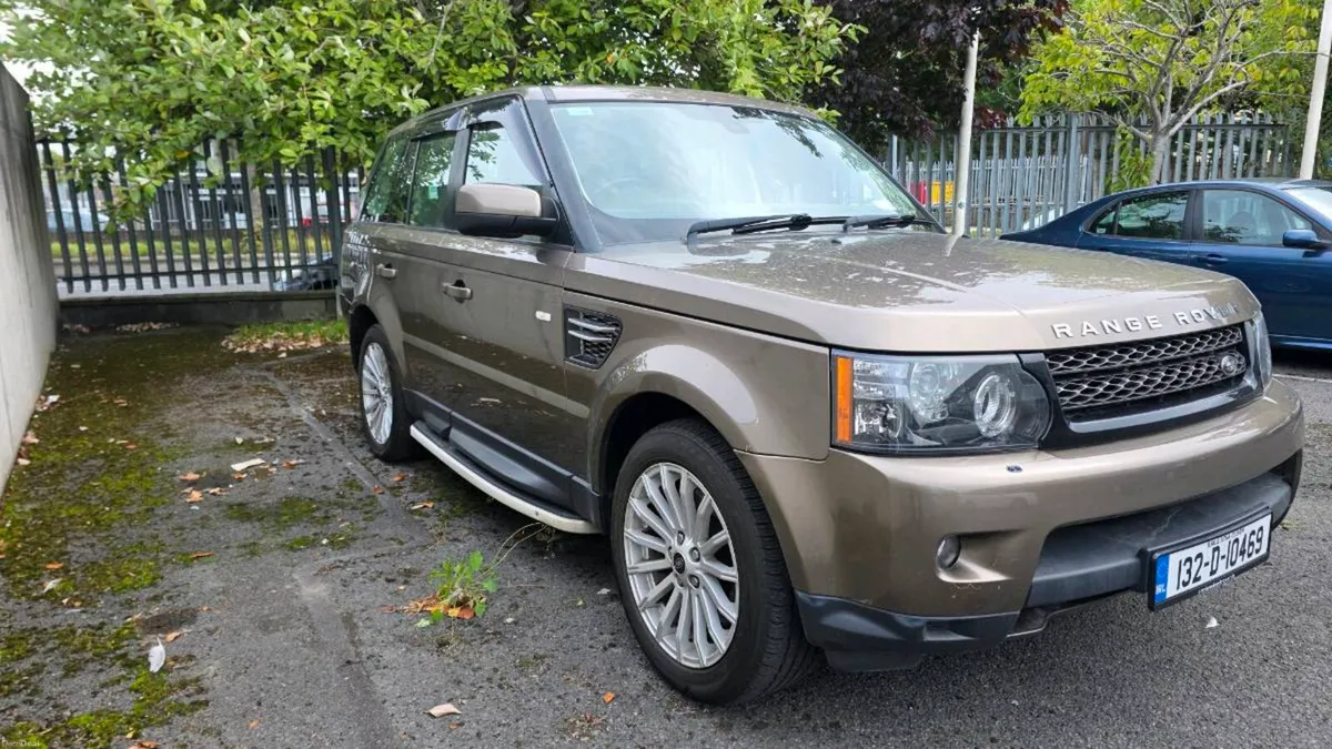 Range Rover Sport - Image 1