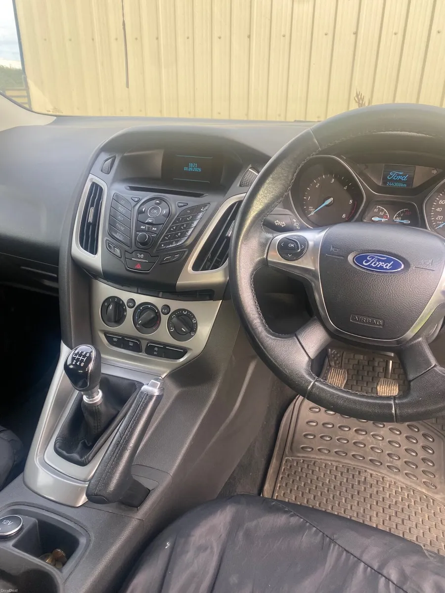 1.6 Ford Focus 2014 (FRESH NCT) - Image 4