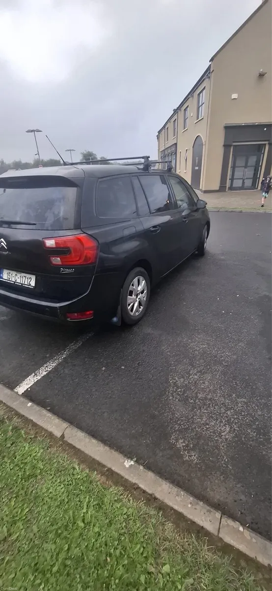 Citroen C4 7 seater - Image 3
