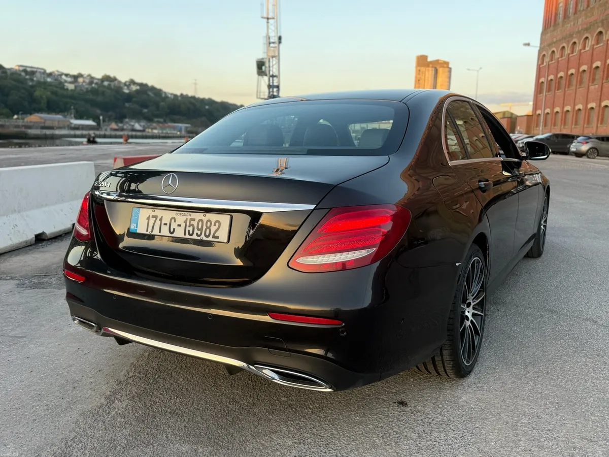Mercedes E220D 2017 AMG Ncted 03-27 - Image 4