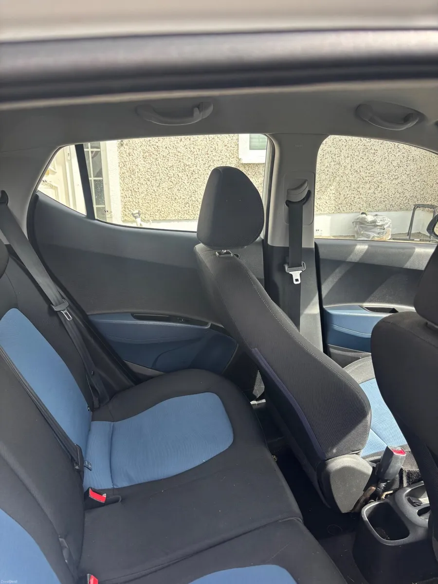 Hyundai i10 2014 - Image 2