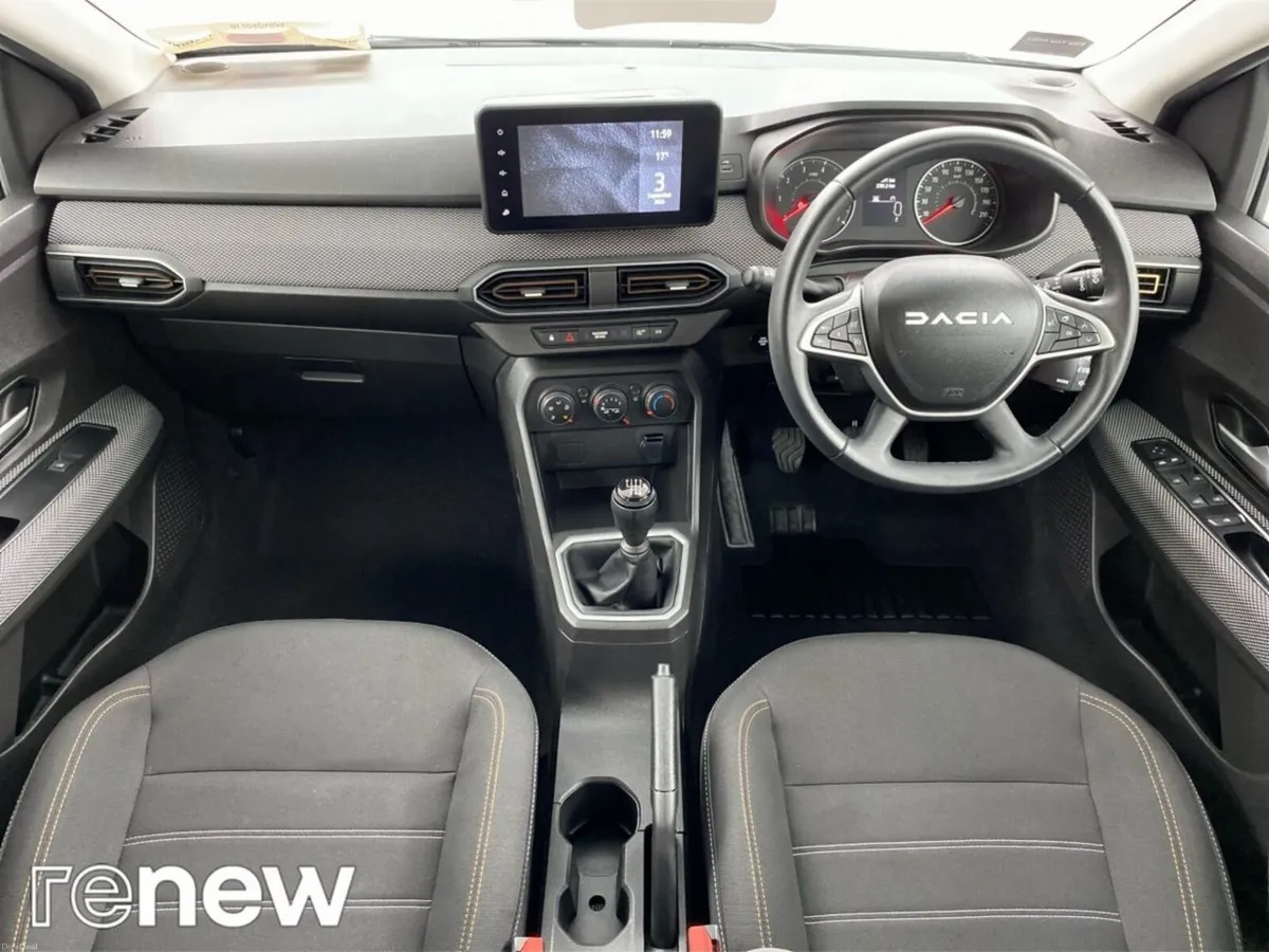 Dacia Sandero Stepway TCe 90 STEPWAY Expression - Image 2