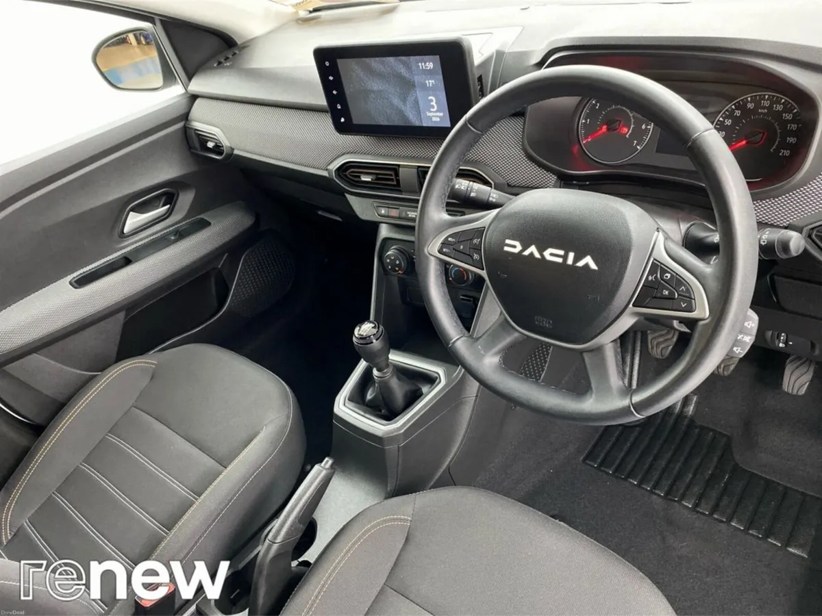 Dacia Sandero Stepway TCe 90 STEPWAY Expression - Image 6