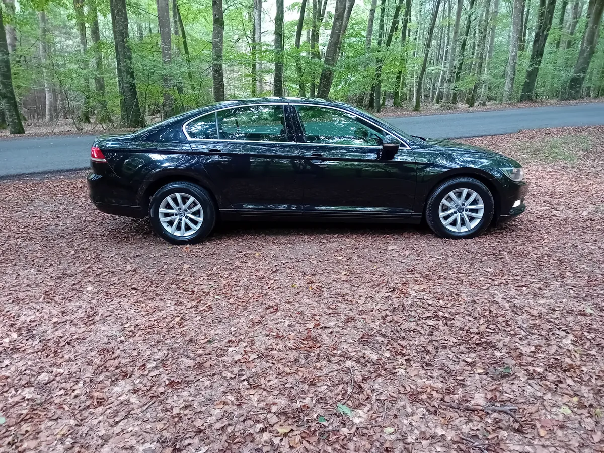 151 VOLKSWAGEN PASSAT 1.6 TDI 120 BHP COMFORTLINE - Image 5