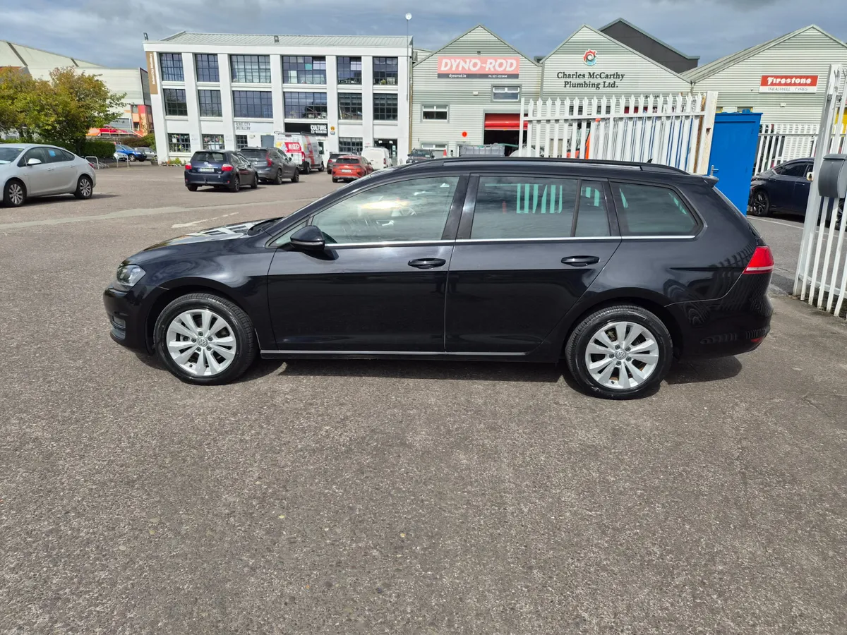 Volkswagen Golf Variant 1.2 TSI Auto ( Low Km ) - Image 4