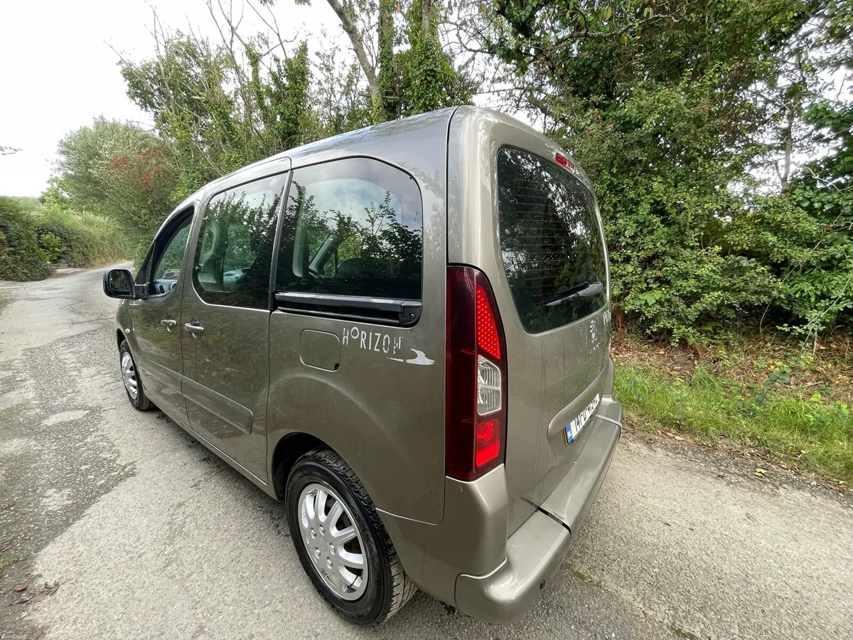 Peugeot partner wheelchair access - Image 4