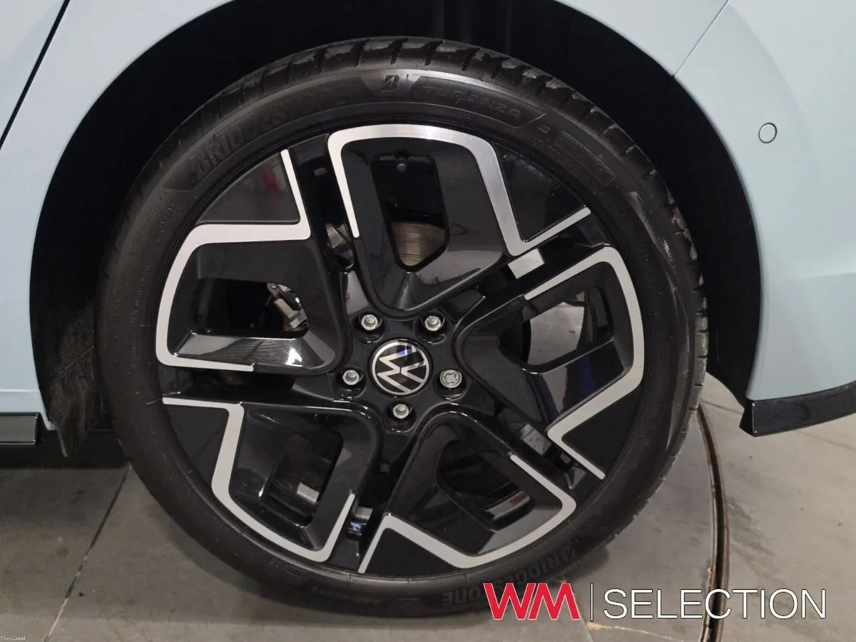 Volkswagen Golf R-LINE 1.5 TSI MHEV 116HP - Image 6