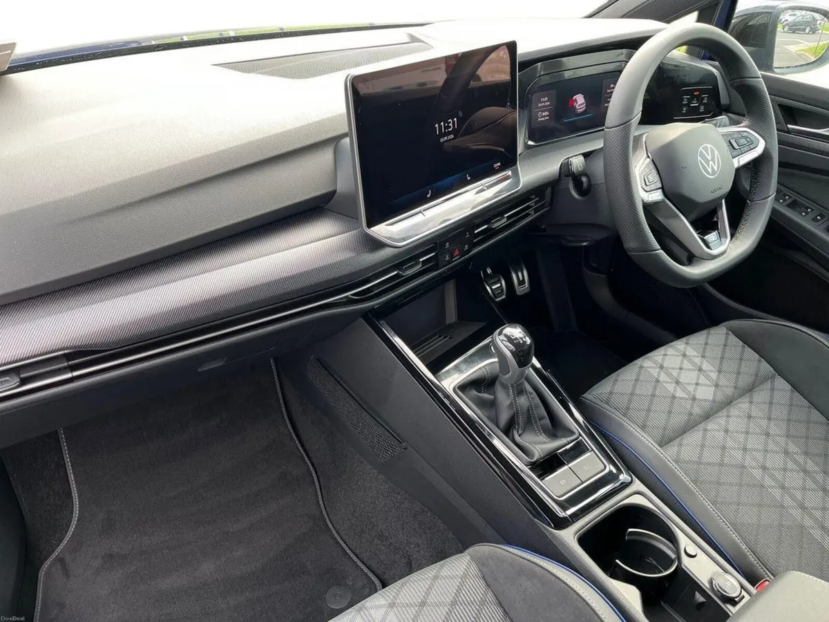 Volkswagen Golf R-LINE 1.5 TSI 150HP - Image 2
