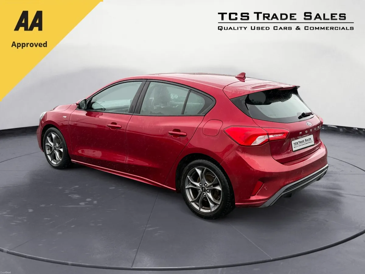 2018 Ford Focus 1.5TDCI ST-LINE 120BHP - Image 4