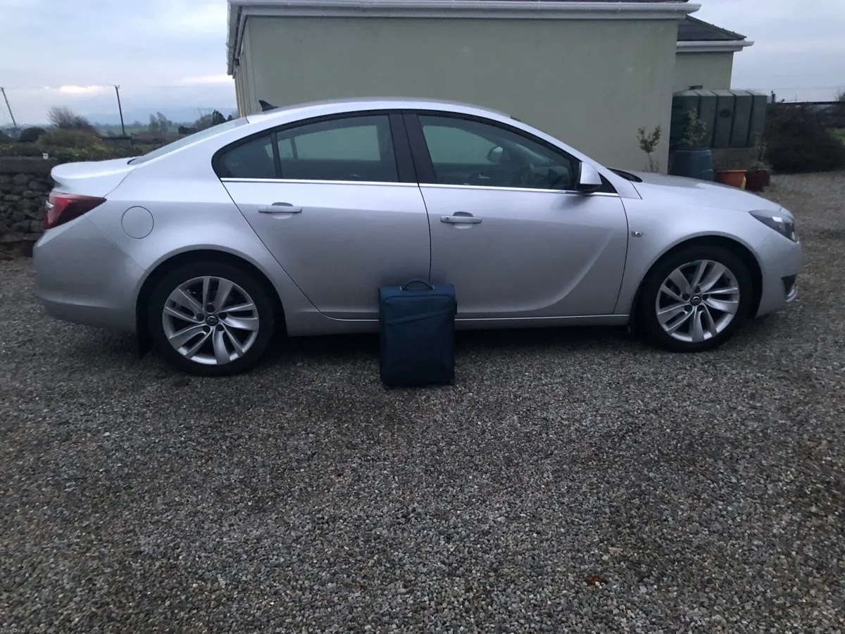Opel Insignia 2014 - Image 1