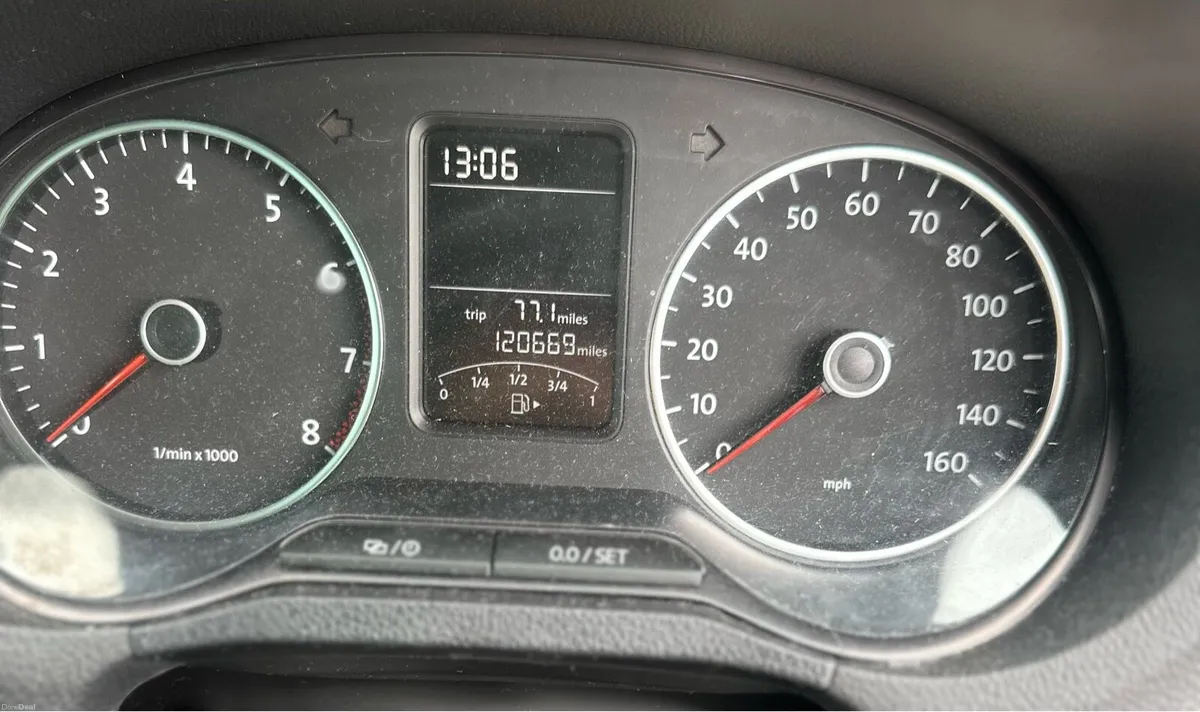 Volkswagen polo 2014 - Image 4