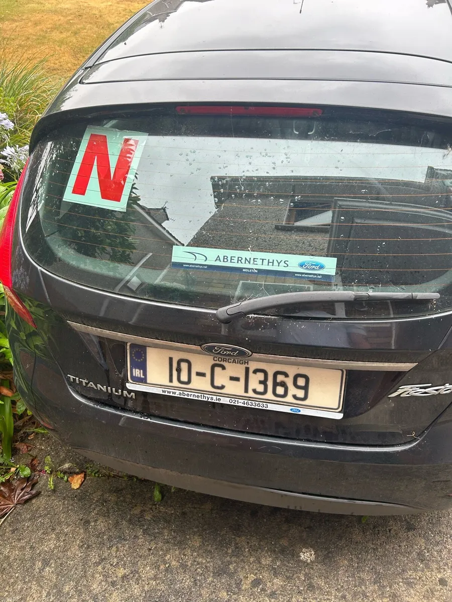 Ford fiesta 2010 - Image 5