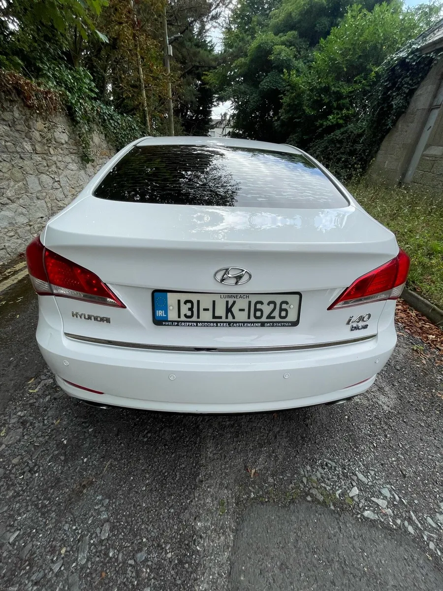 Hyundai i40 nct & low mileage - Image 3