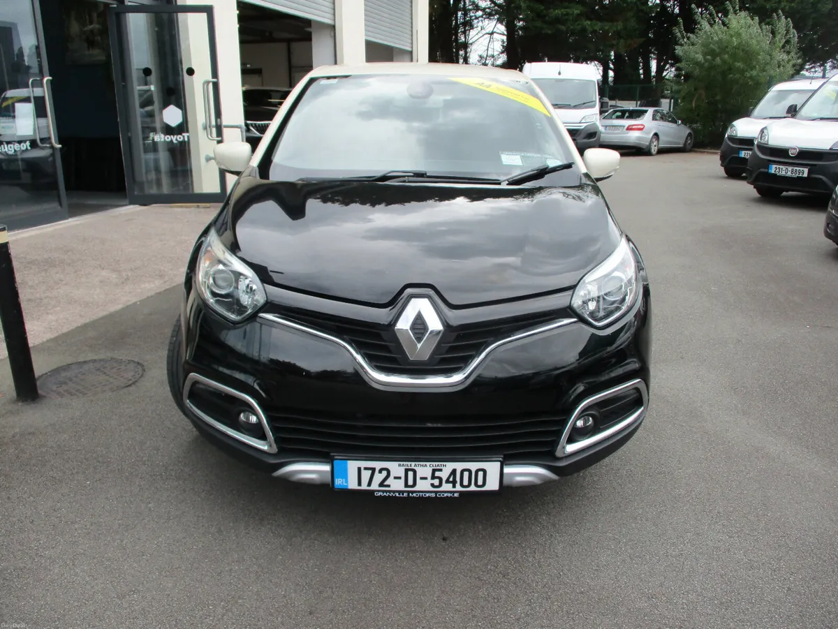 Renault Captur Signature  X Nav 1.5dci  2017 - Image 2
