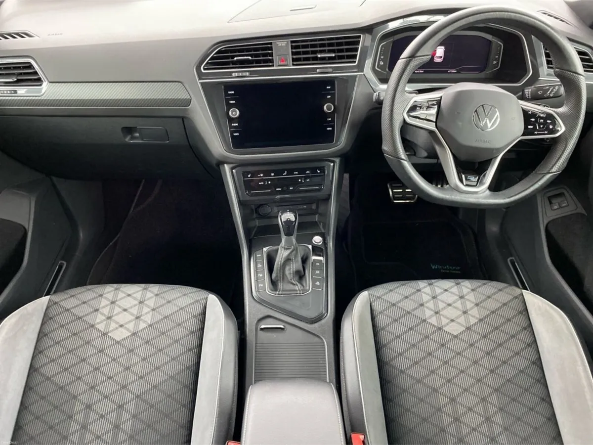 Volkswagen Tiguan 1.4 TSI PHEV 245HP R-Line DSG - Image 3