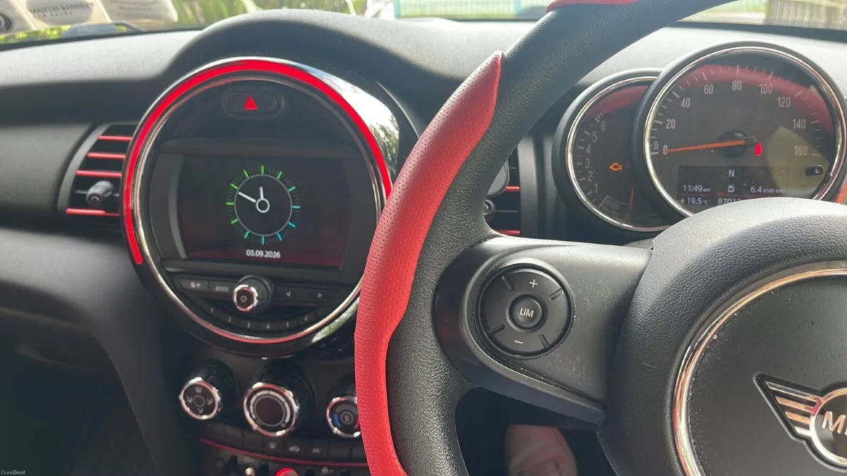 Mini One 2020 - Image 6