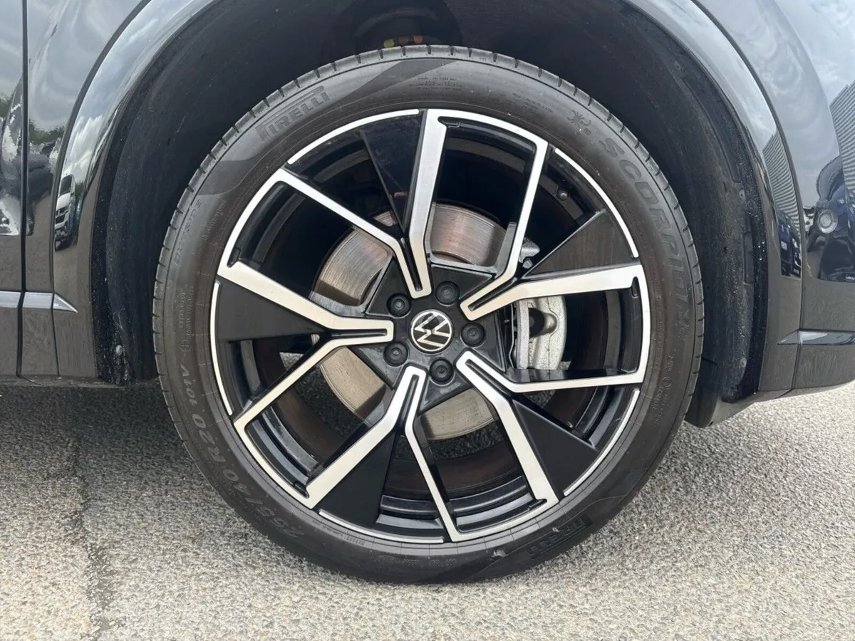 Volkswagen Tiguan R Line 1.5 TSI Phev DSG - Image 6