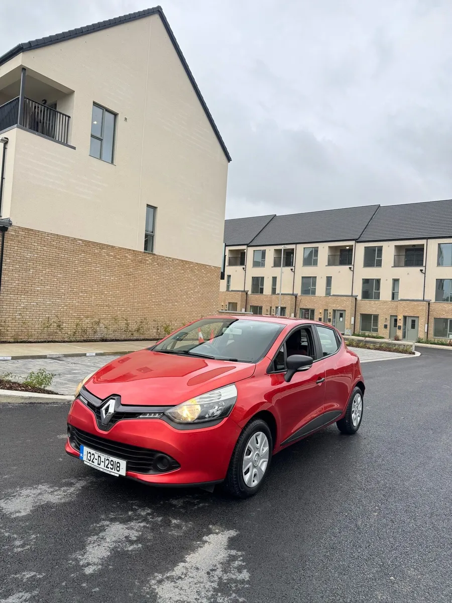 Renault Clio | 1.2 Petrol | Only 92k km - Image 3