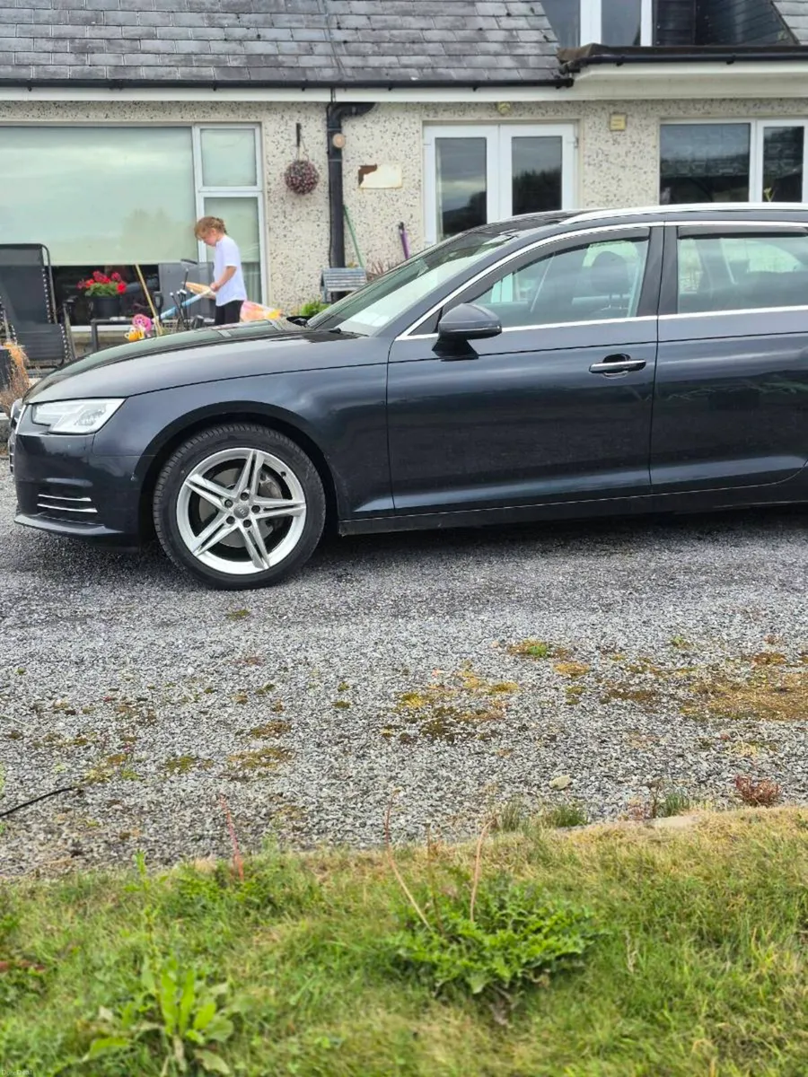 Audi A4 quattro 2.0TDI 190 Sport - Image 3