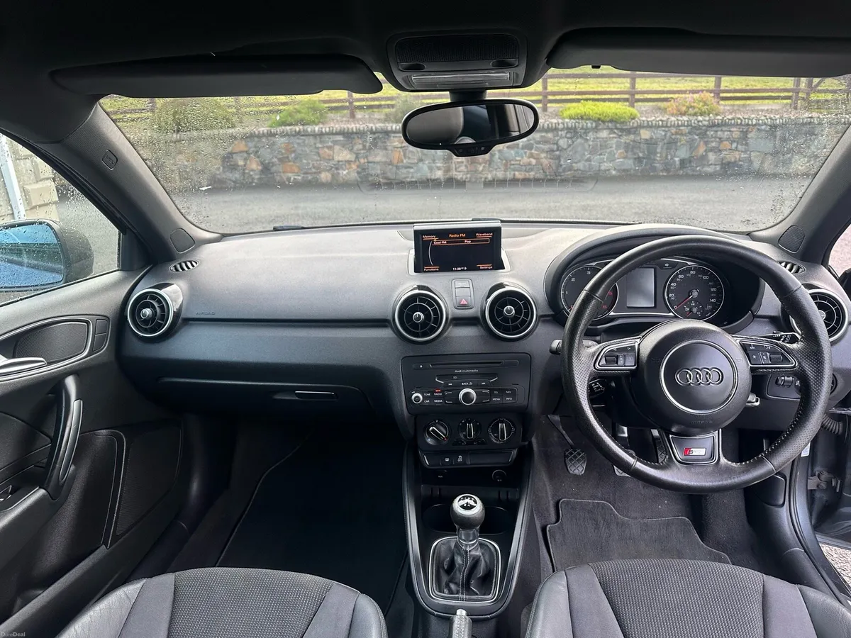 Audi A1 S Line 2012 - Image 5