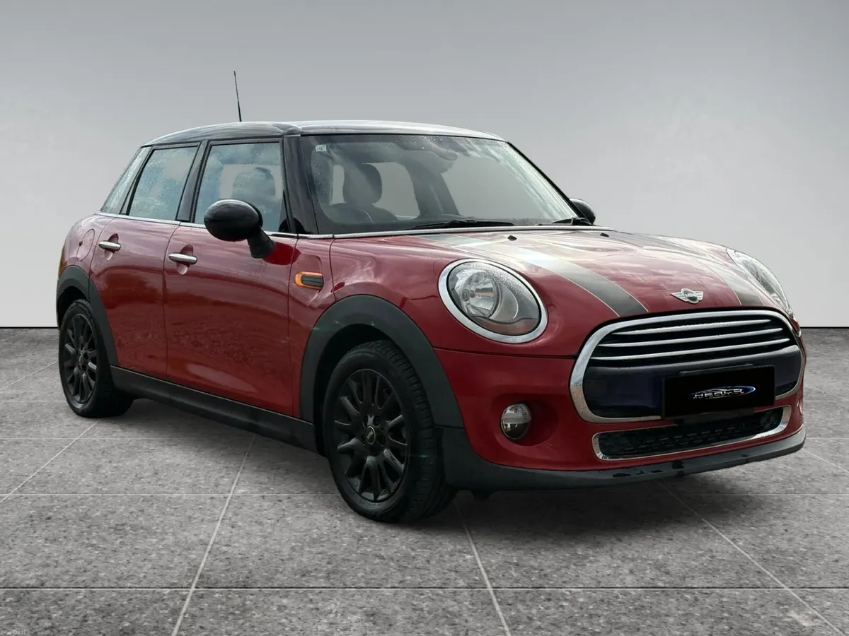 MINI COOPER *AUTOMATIC* - Image 4