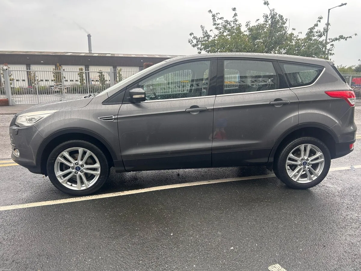 Ford Kuga 4X4 NCT 09/27 Tax 02/27 - Image 5