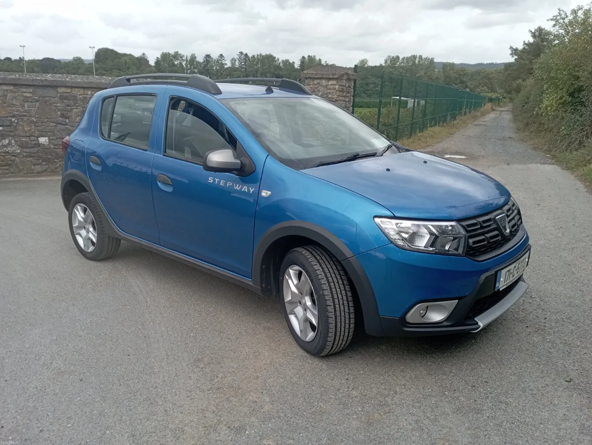Dacia Sandero ]Stepway] 2017 - Image 1