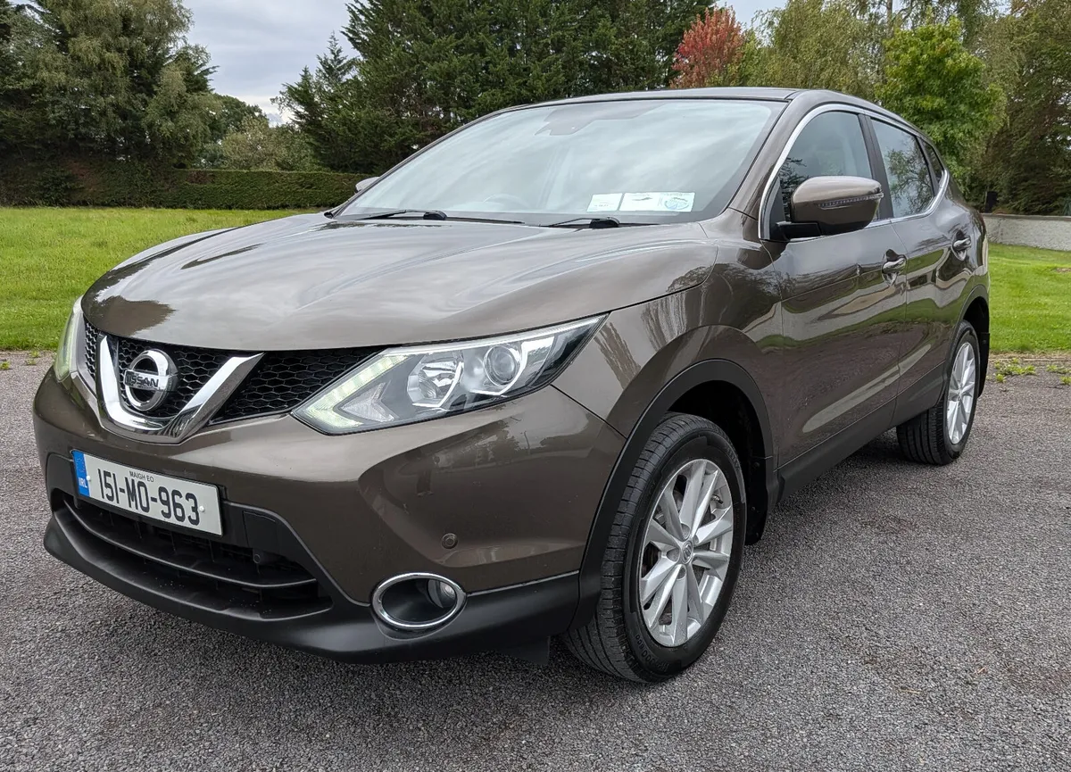 Nissan Qashqai 2015 LOW KMS /FULL SERVICE HISTORY - Image 4