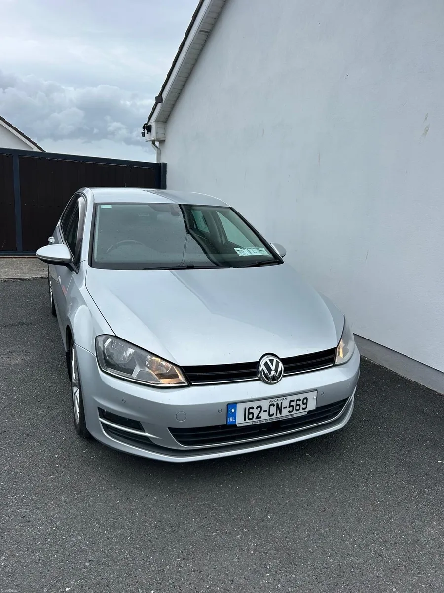 Very Clean VW Golf Highline - Image 2