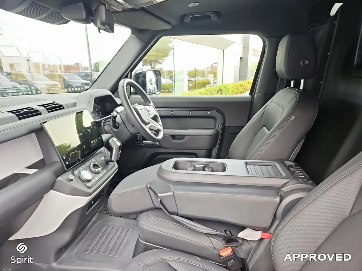 Land Rover Defender 3 Seat DEFENDER 90 3.0 D HARD - Image 3