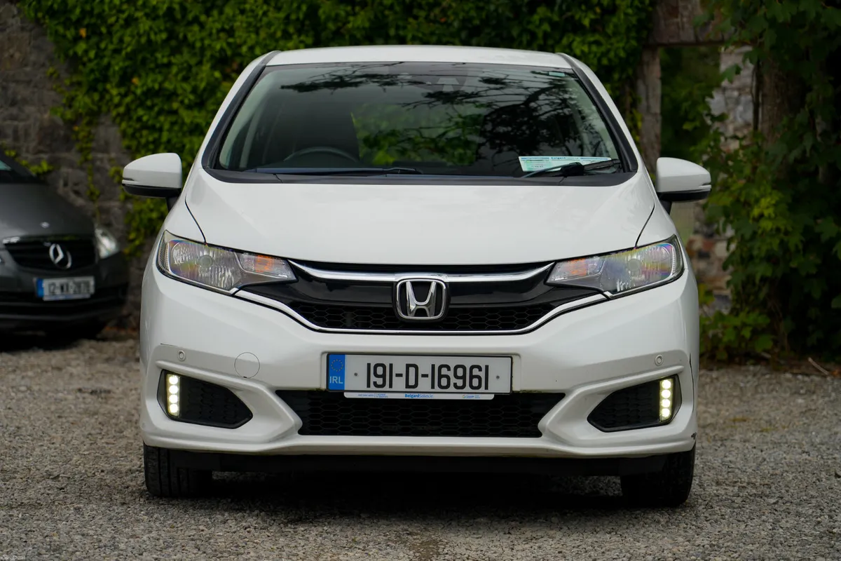 2019 Honda Jazz 1.3 Petrol Manual VTEC - Image 5