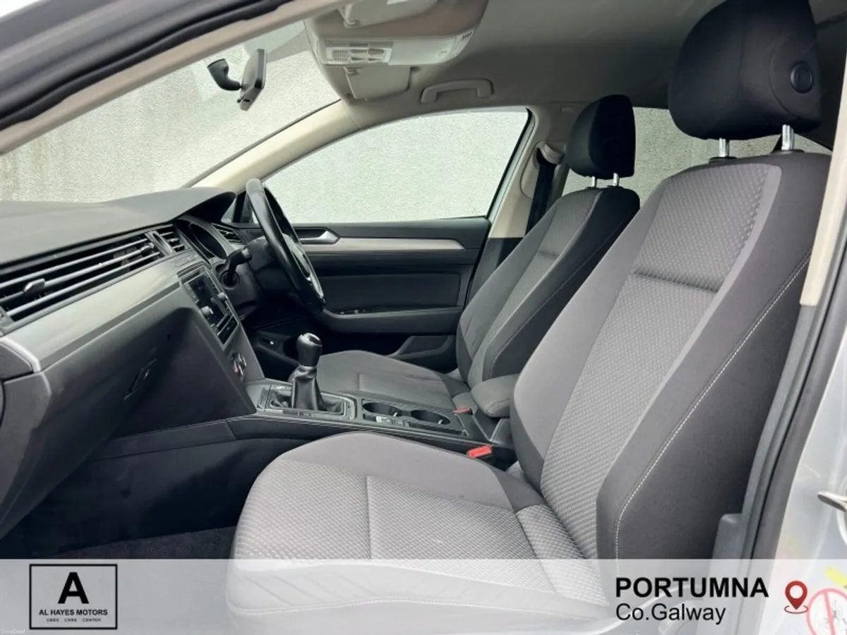 Volkswagen Passat 1.6 TDI 120HP Trendline - Image 3