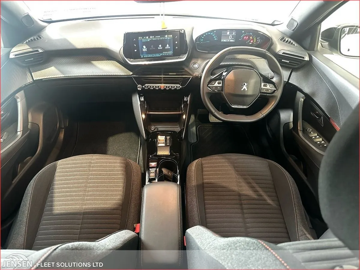 Peugeot 2008 *TINY MILEAGE* Electric 136bhp (50 kW - Image 2