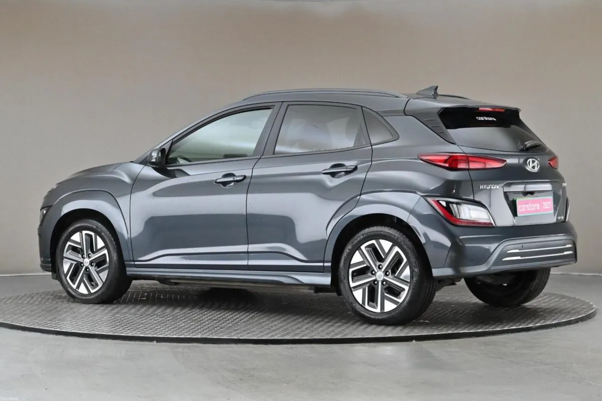 Hyundai KONA EV PREMIUM 64KWH - Image 6