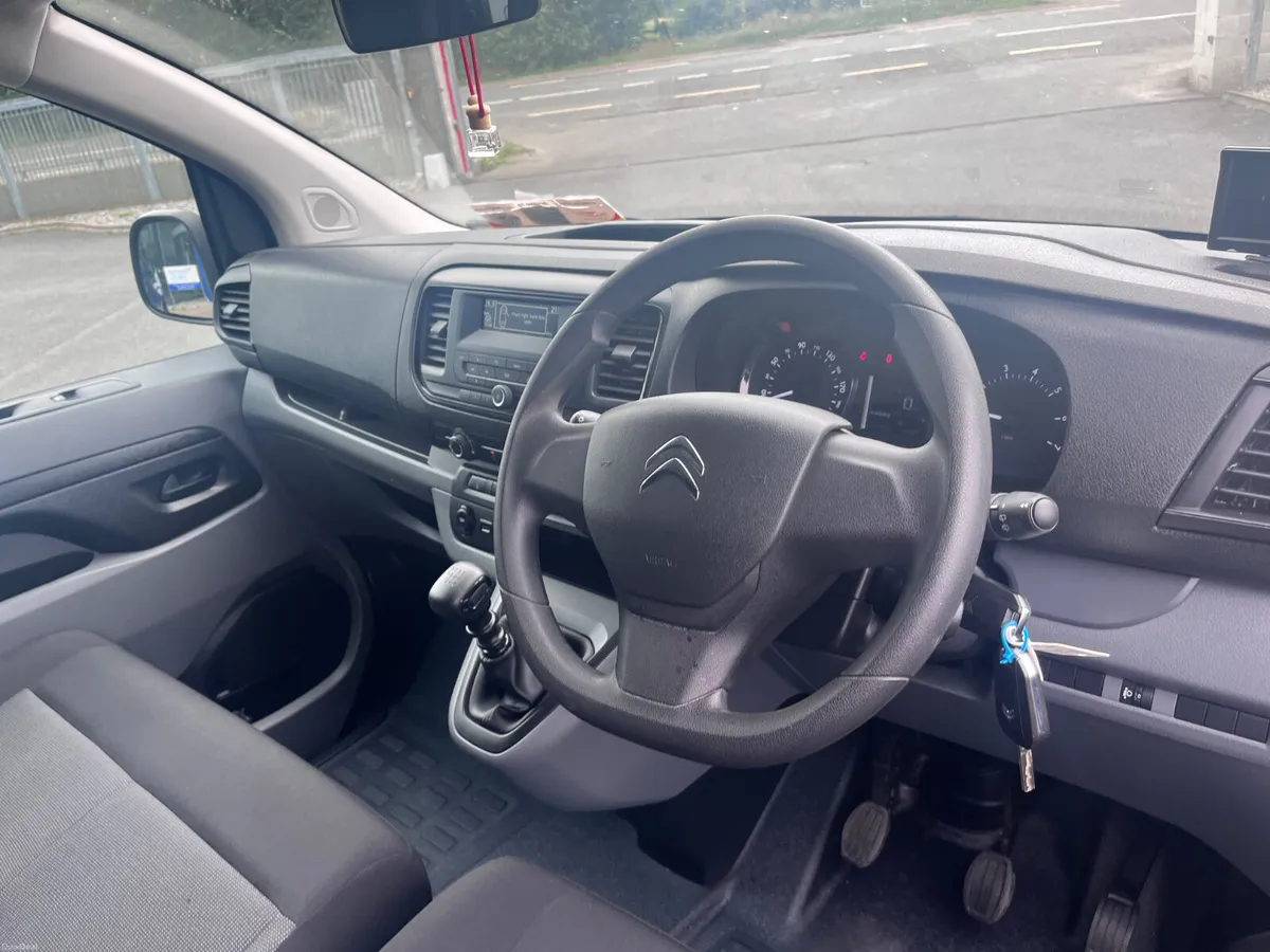 Citroen C4 Spacetourer 2024 Taxi Spec, WAV - Image 4