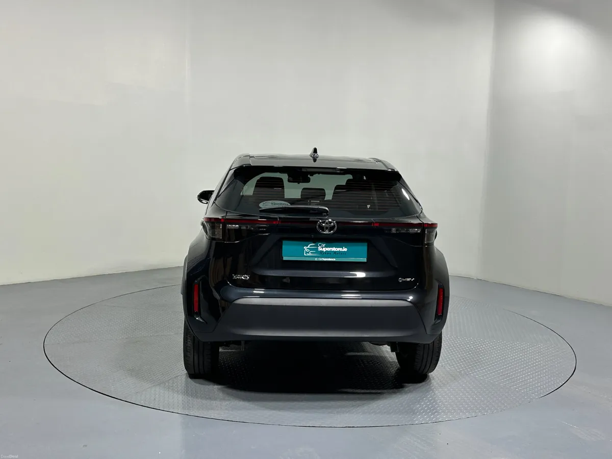 Toyota Yaris Cross Luna 1.5 Hybrid 242 - Image 6