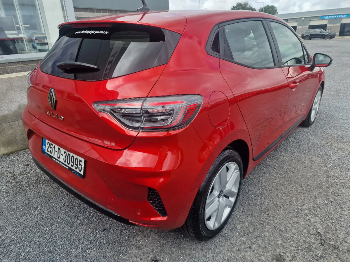 Renault Clio Equilibre TCe90 GSR2 - Image 3