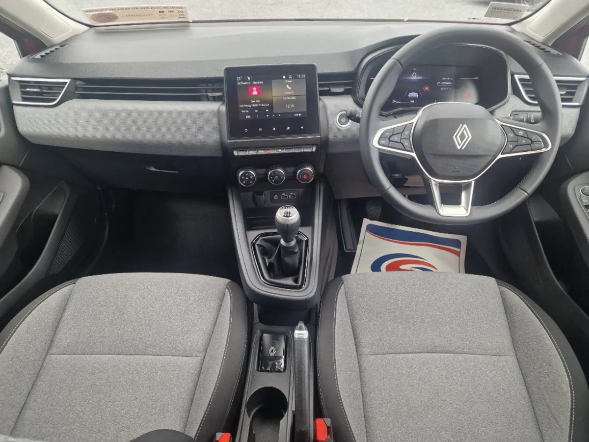 Renault Clio Equilibre TCe90 GSR2 - Image 6