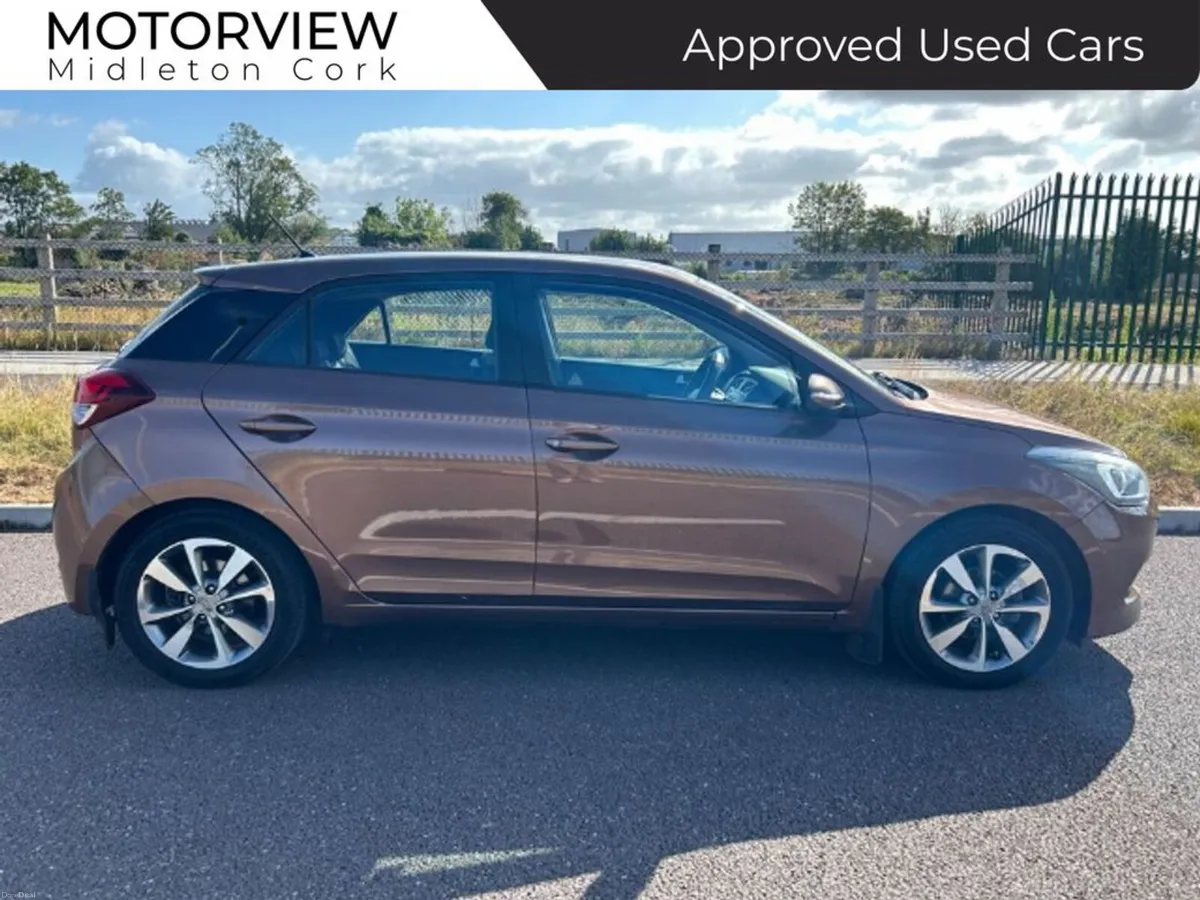 Hyundai i20 Active Deluxe 5DR *local car, well mai - Image 2
