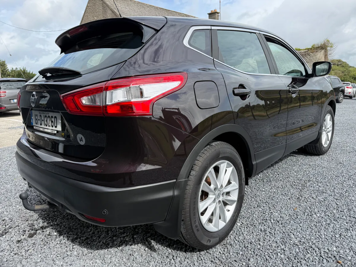 2016 Nissan Qashqai 1.2 Petrol - Image 5