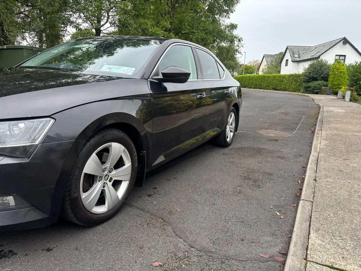 Skoda superb sportline - Image 5