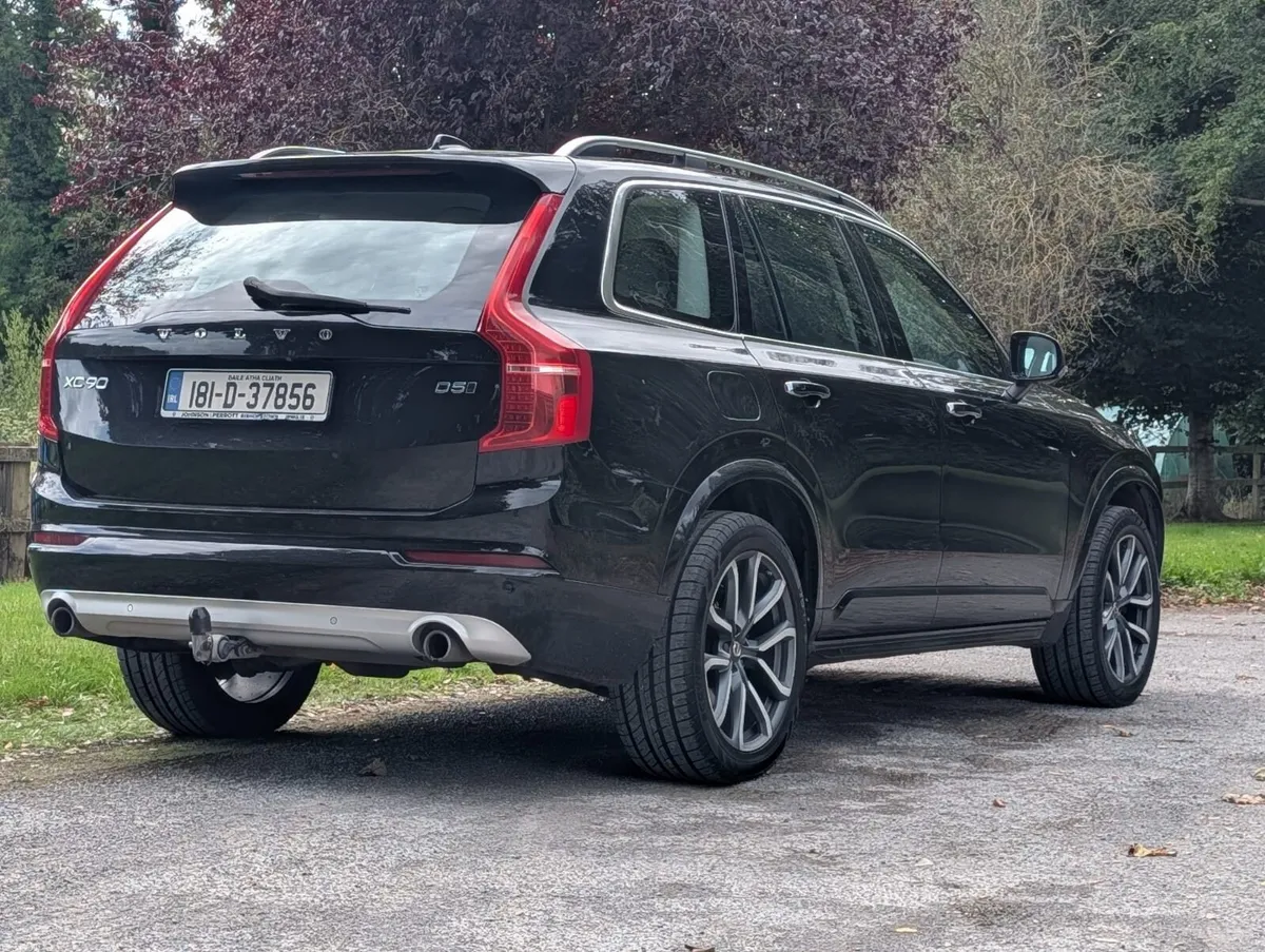 2018 VOLVO XC90 D5 AWD MOMENTUM GT 5DR AUTO - Image 4