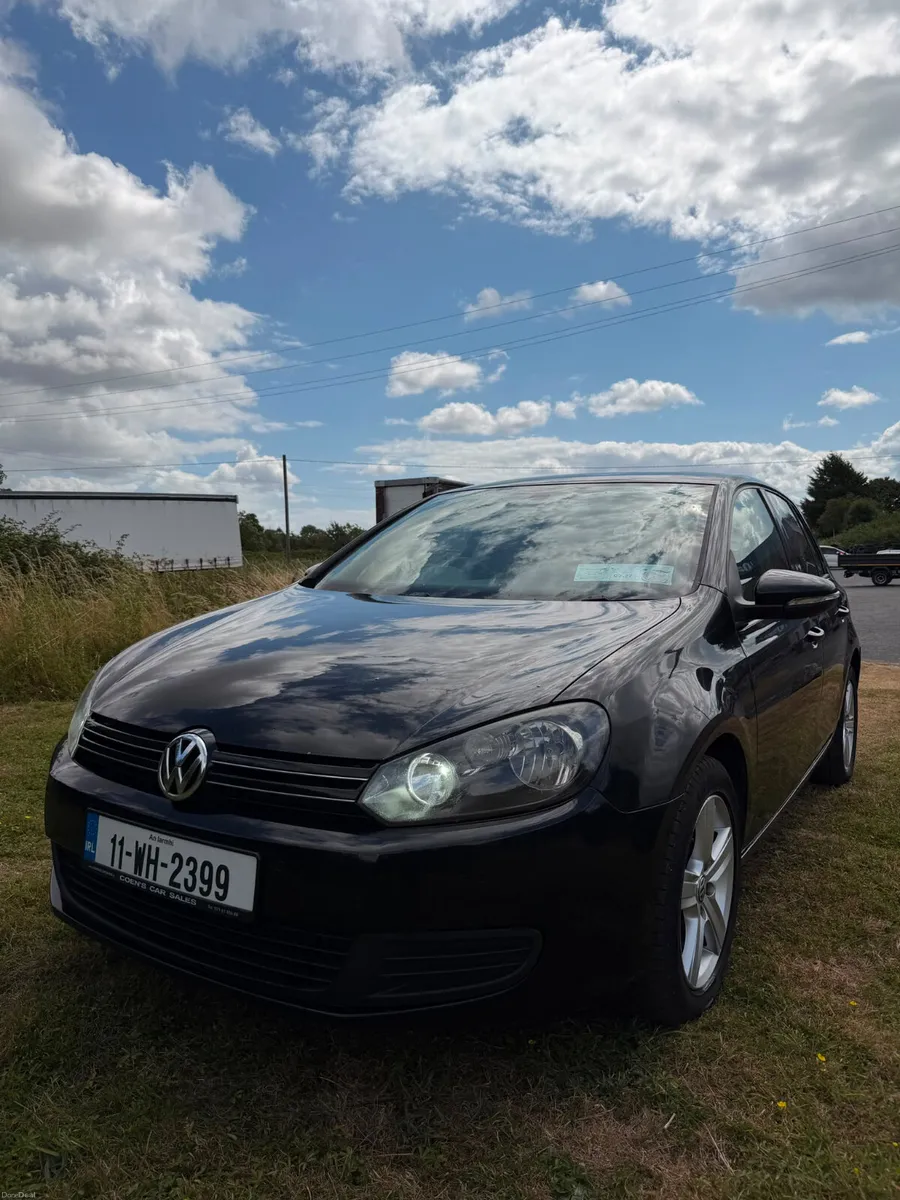 Volkswagen Golf 2011 Manual Transmission - Image 1