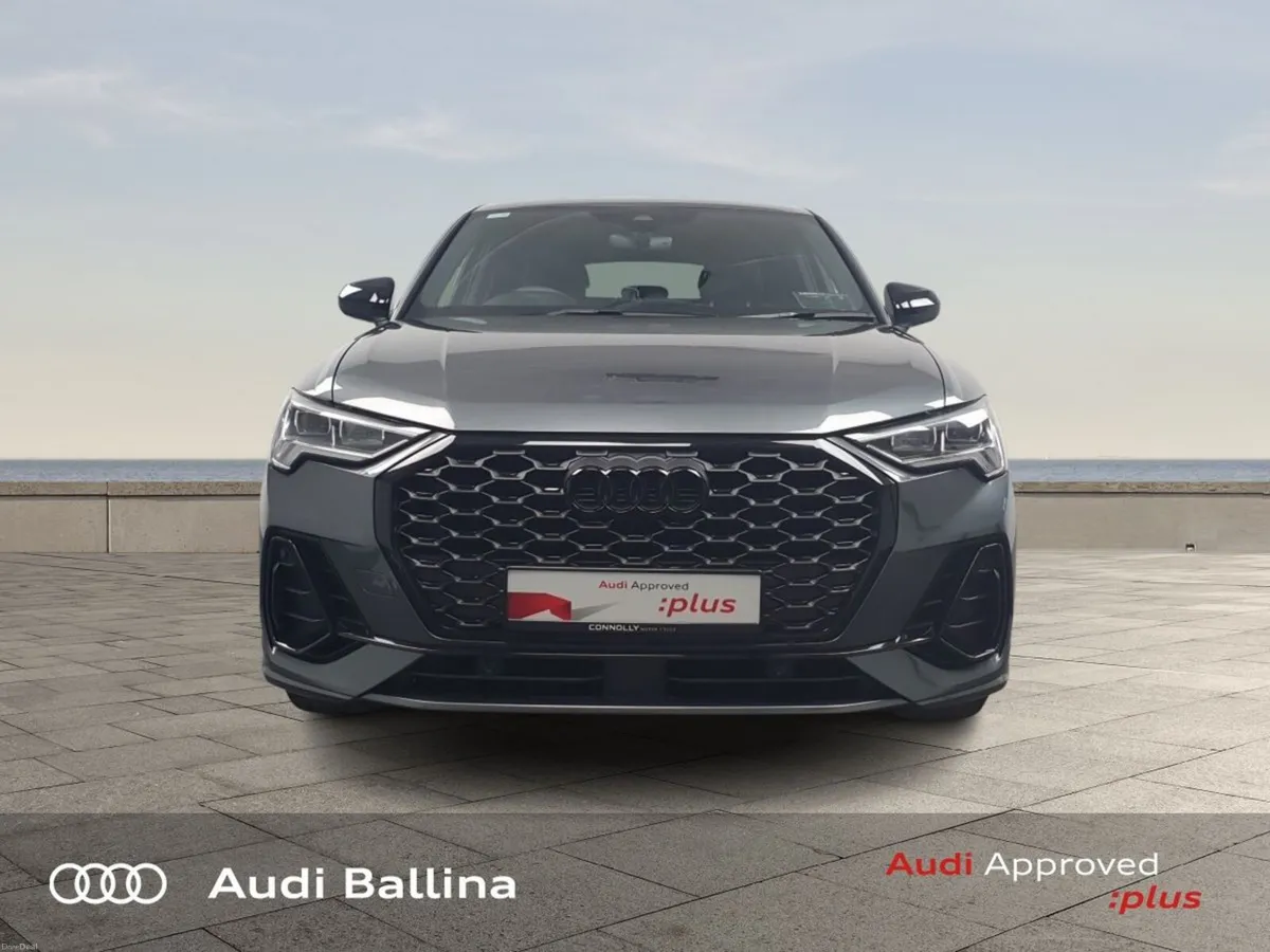 Audi Q3 Q3 SB 35 TDI 150 S-T S line - Image 2