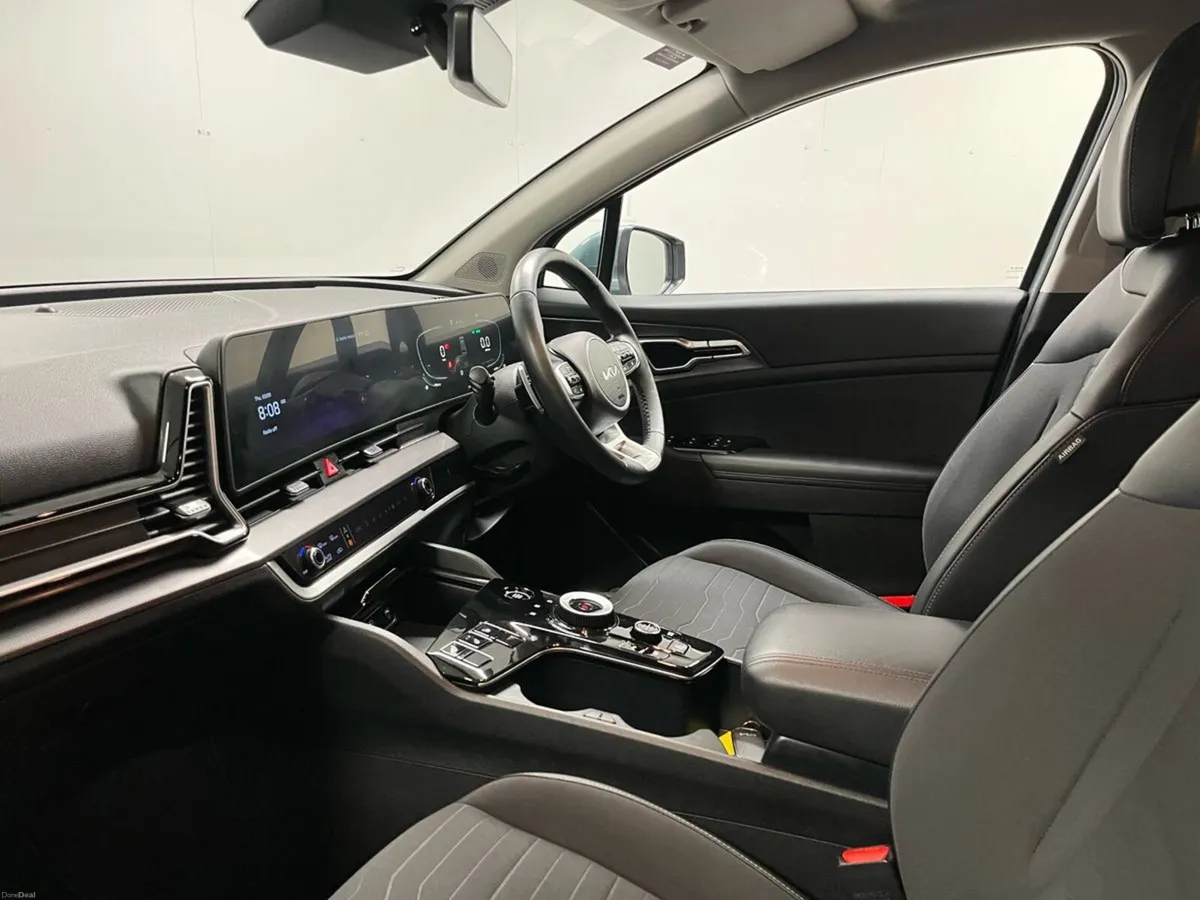 Kia Sportage K3 1.6 PHEV - Reversing Camera - Sat - Image 6