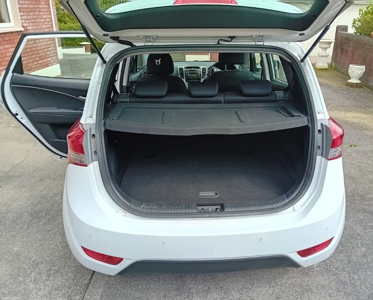 Hyundai ix20 2017 - Image 4