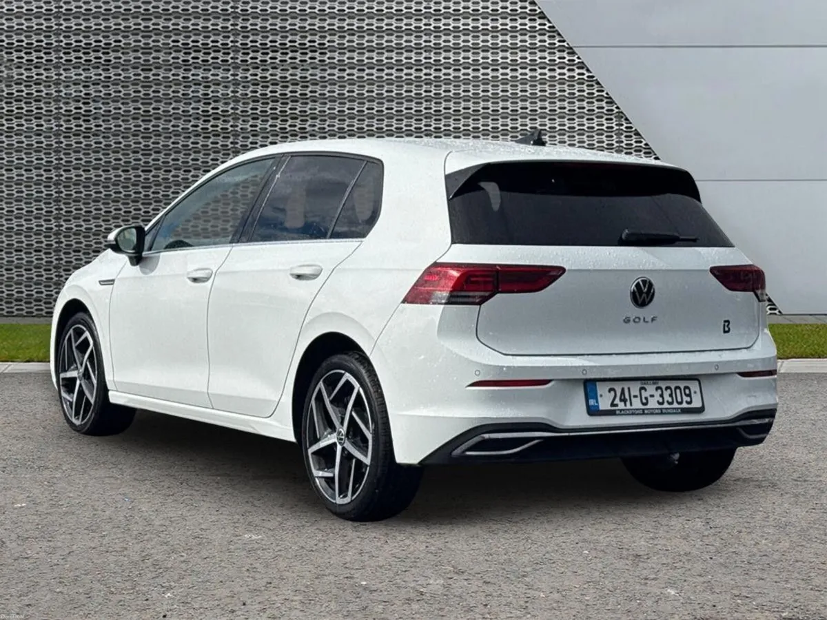 Volkswagen Golf 1.5 TSI 130HP Style - Image 3