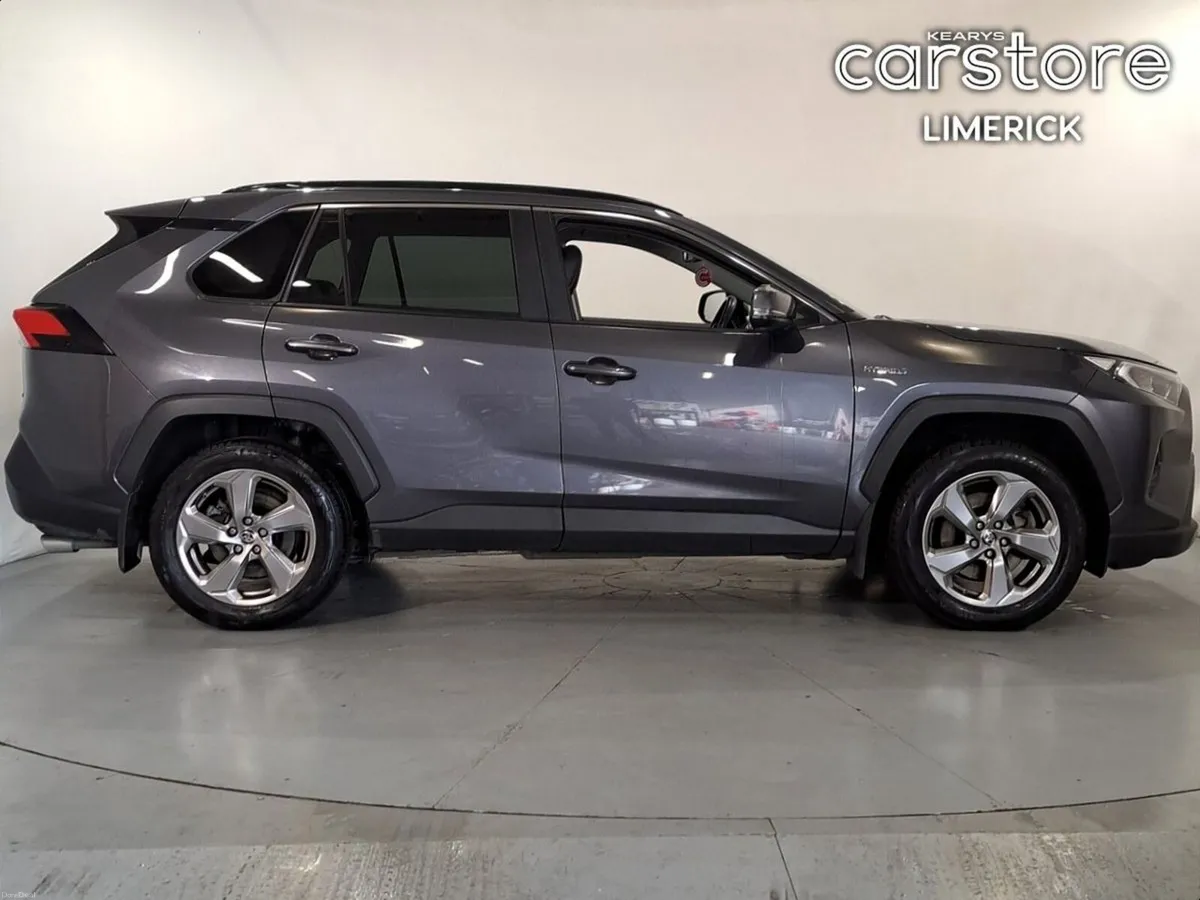 Toyota RAV4 2.5 Hybrid Sol 2WD - Image 2