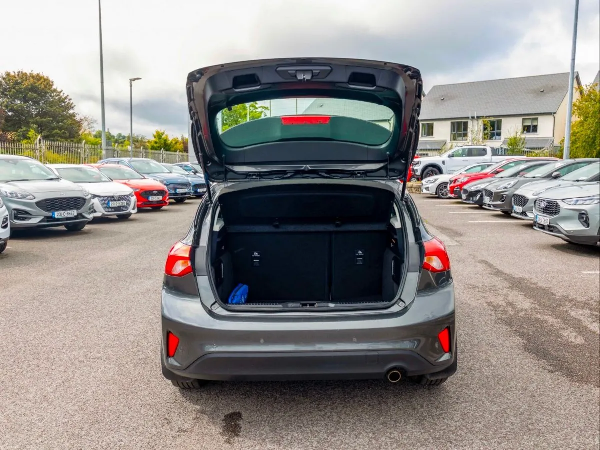 Ford Focus 2021 Ford Focus 1.5 TDCi 120PS Titanium - Image 5