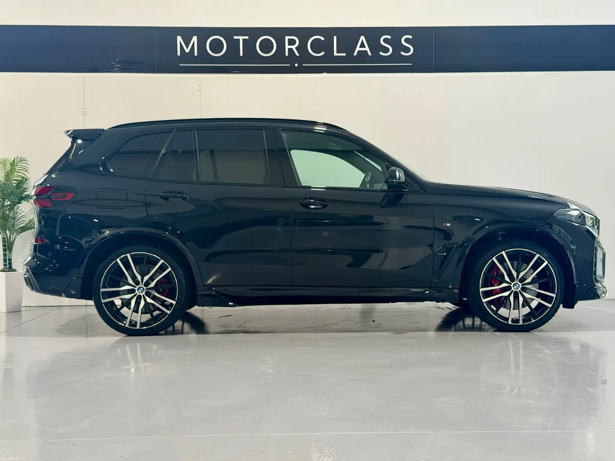2023 BMW X5 50E M Sport X Drive M Performance Auto - Image 5